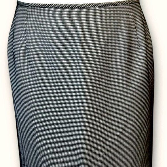 Tahari Arthur S Levine Casual Pencil Skirt Houndstooth Plus Size 24W Black White - Picture 4 of 14